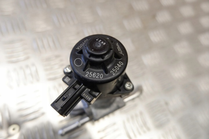 VANNE EGR LEXUS 2562025040 2.5L HYBRID 160KW 2020