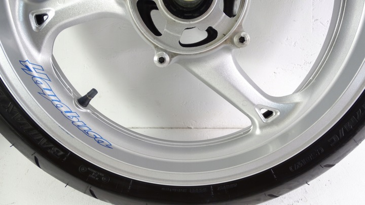 R515 SUZUKI GSXR GSX-R 1300 HAYABUSA 08- KOLO JANTE AVANT ORIGINAL