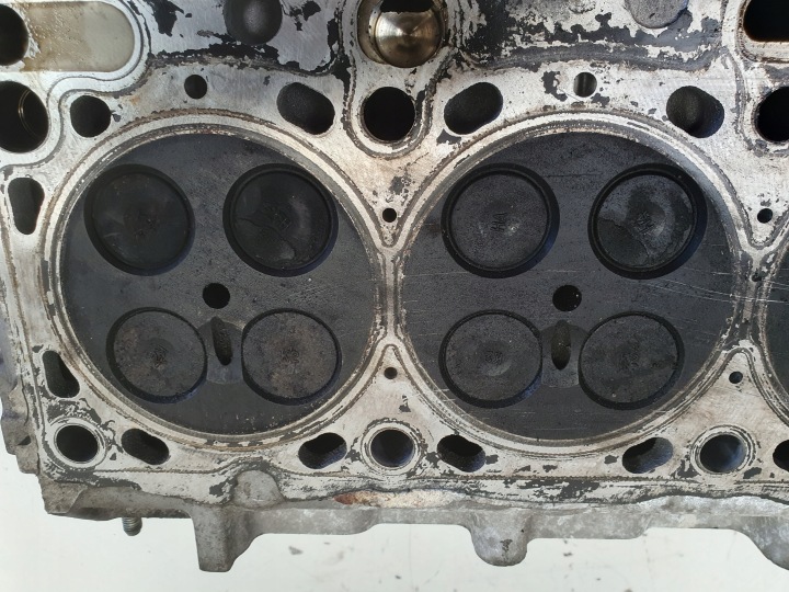 MAZDA CX-7 CX7 2.2 CITD CULASSE PISTONS R2AA10100
