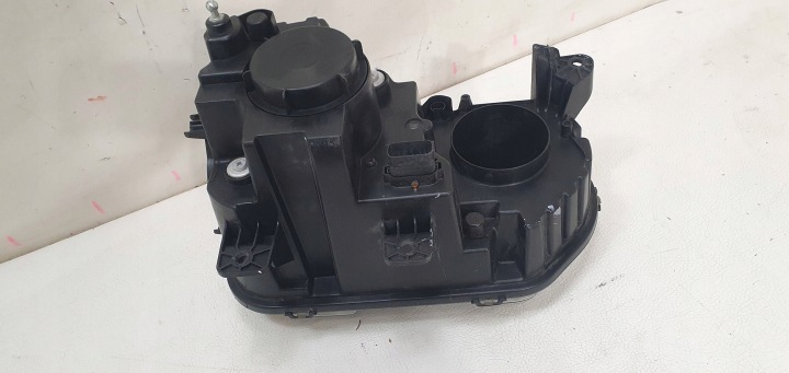 PHARE AVANT AVANT GAUCHE DROITE DODGE CHALLENGER 2015- 68174064 USA KOMPET