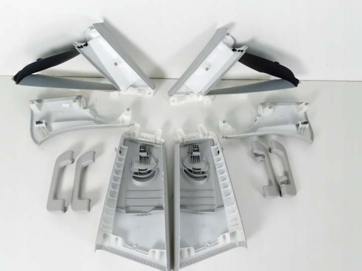 AUDI A5 8T SPORTBACK CAPUCHONS SUPPORTS BRODERIE INTÉRIEUR POIGNÉES