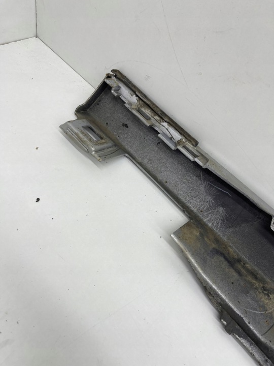 AUDI A6 C7 MOULURE REVÊTEMENT SEUIL SEUIL DROITE COULEUR LX7W ARGENTÉ