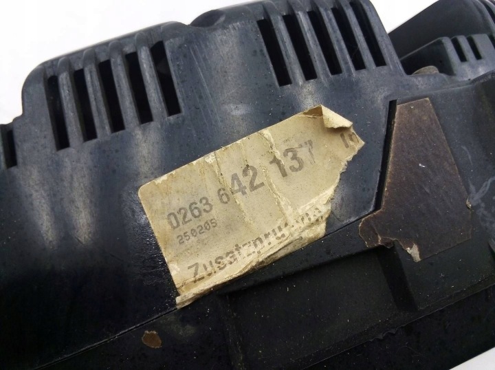 AUDI A4 S4 B6 8E 8H 2003 0263642137 COMPTEUR