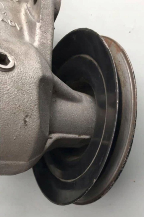 MERCEDES-BENZ E W123 POMPE AMPLIFICATEUR ORIGINE