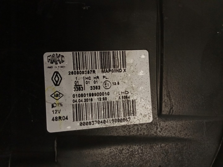 RENAULT CLIO IV LIFT PHARE GAUCHE AVANT AVANT ORDINAIRE 2016-
