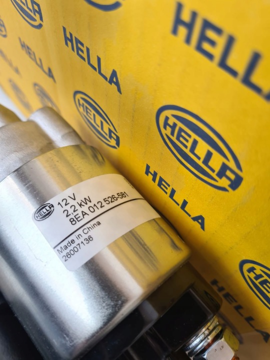 DÉMARREUR HELLA 8EA 012 526-581