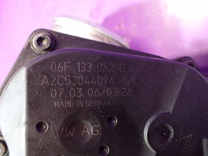 AUDI A6 C6 04-08 2.0 TFSI PAPILLON DES GAZ 06F133062G