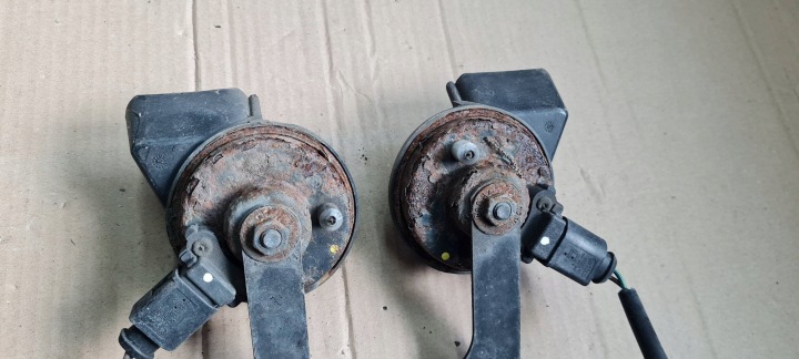A6 C6 LIFT KLAKOSN KLAXONS FIXATION POIGNÉE BIELLES 4F0951221A 4F0951223A
