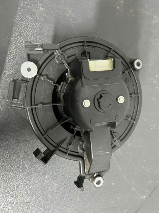 IVECO OE 5S9030100 VENTILATEUR