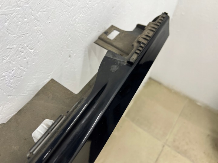 AUDI A7 4G LIFT SLINE MOULURE REVÊTEMENT SEUIL DROITE LY9T DANS COULEUR