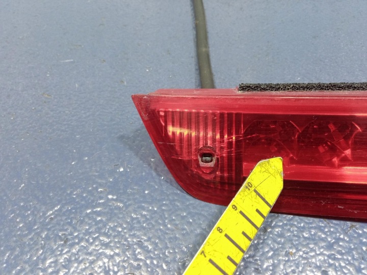 HYUNDAI IX35 I LANTERNE TROISIÈME STOP 92700-2Y0