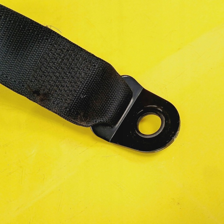 CEINTURE DE SÉCURITÉ DROIT AVANT OPEL OMEGA B1 90379450 NR564