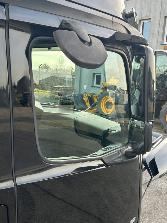 CABINE GAUCHE BIGSPACE 2.50 M MERCEDES ACTROS MP4