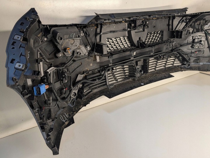 PARE-CHOCS AVANT PEUGEOT 3008 5008 III 6PDC CAMÉRA 2023-