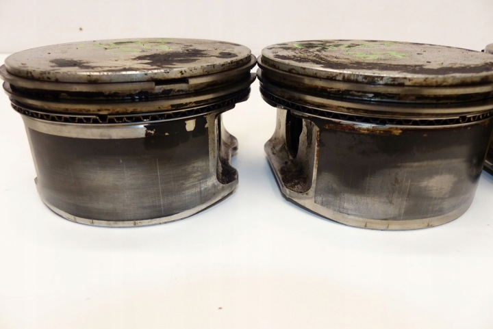 JEEP LIBERTY CHEROKEE KJ 3.7 V6 EKG PISTON PIVOT DROIT