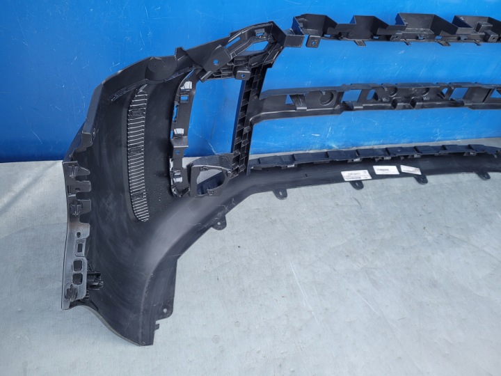 TOYOTA PROACE 2023 2024 2025 23- PARE-CHOCS AVANT SOUS 6 CAPTEURS 9849407580