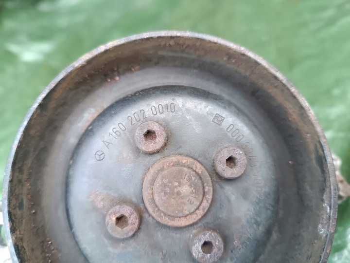 1602340039 SMART FORTWO 450 0.6 POMPE À EAU A1602020010