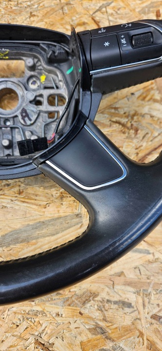 VOLANT AUDI A6 S6 C7 4G 4G0419091D CUIR MULTIFONCTION