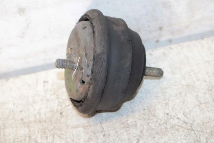 AVANT COUSSIN MOTEUR BMW 5 (E39) 22111094365 2.5L GASOLINE 141KW 2001