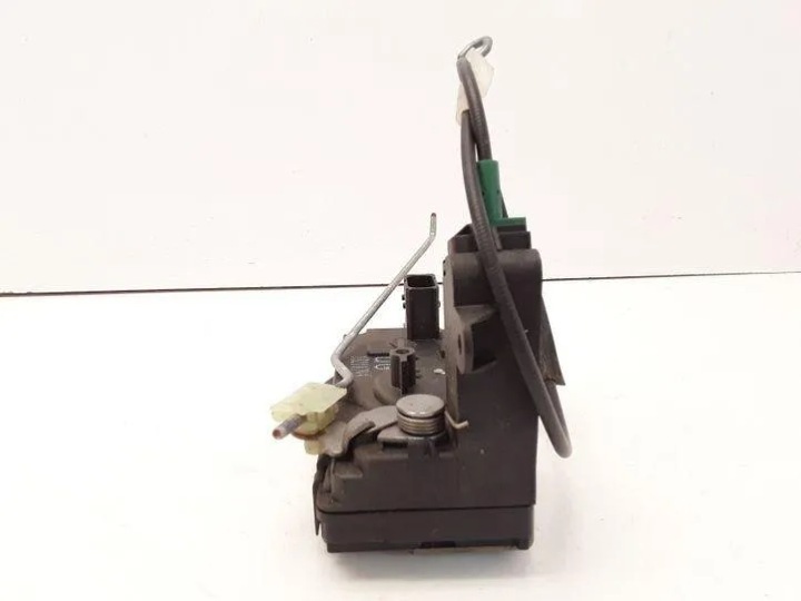 SERRURE DROITS AVANT PORTES OPEL ASTRA H FURGON (L70) 13210749 1.7L