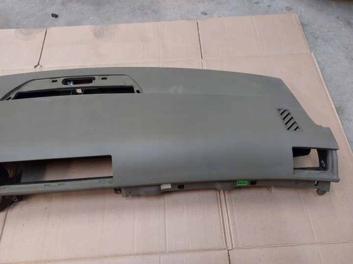 AUDI A4 S4 B7 8E 8H 2006 TABLEAU DE BORD