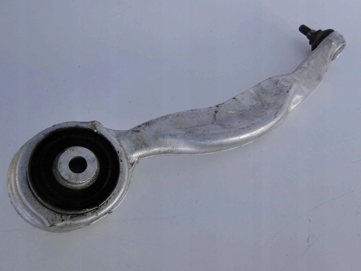 MERCEDES E W212 BRAS DE SUSPENSION GAUCHE AVANT AVANT 21219