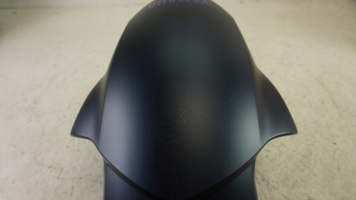 K251 YAMAHA MT-09 MT09 21-25 AILE PASSAGE DE ROUE AVANT B7N-21511