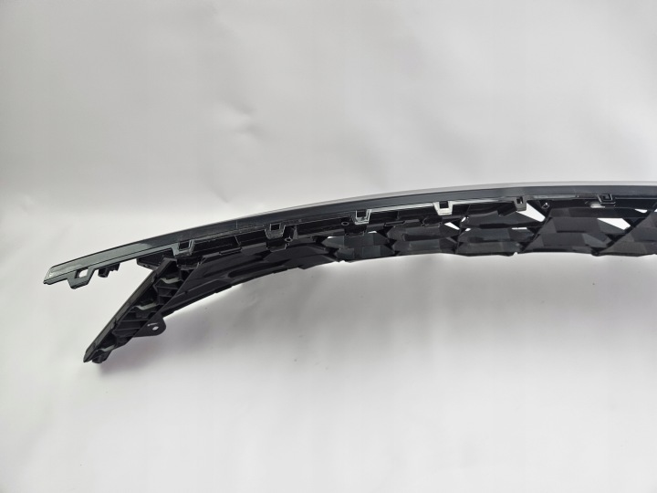 KIA SPORTAGE V 5 2021 GRILLE CALANDRE RADIATEUR 86351-R2020