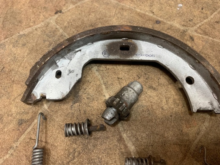 MANIVELLE FREINS RECZNEGO/POSTOJOWEGO BMW X5 (F15, F85) 6776642 3.0L DIESEL