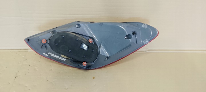 PHARE ARRIÈRE ARRIÈRE GAUCHE MERCEDES C-KLASA 205 14-17ROK SEADN LED A2059060357