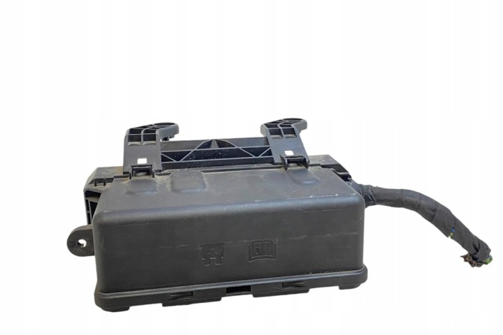 BOÎTE FUSIBLES VOLVO V40 CROSS COUNTRY (526) 30659177 2.0L DIESEL
