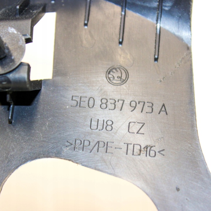 HAUT-PARLEUR PORTES AVANT GAUCHE CÔTÉ SKODA OCTAVIA MK3 (5E) 5E0837973A