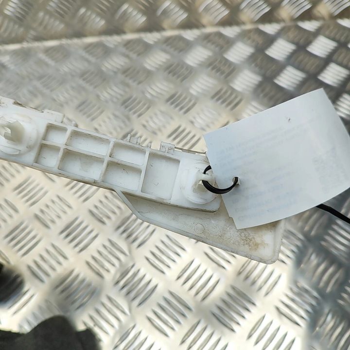 TOYOTA PRIUS _W3_ DROIT SUPPORT ARRIÈRE PARE-CHOCS 2013 52575-47020