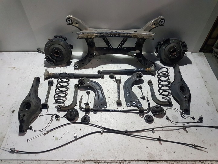 ESTABILIZADOR SUSPENSIONES PARTE TRASERA MAZDA CX5 2.0B 