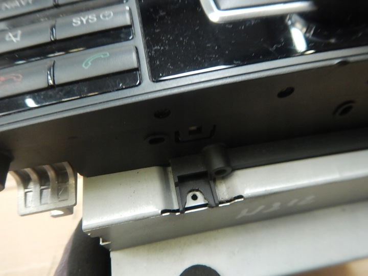 RADIO CD D'USINE MERCEDES E W212 A2129001217