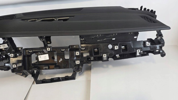 TABLEAU DE BORD CONSOLE AUDI Q8 SQ8 HEAD UP 4M8857001C