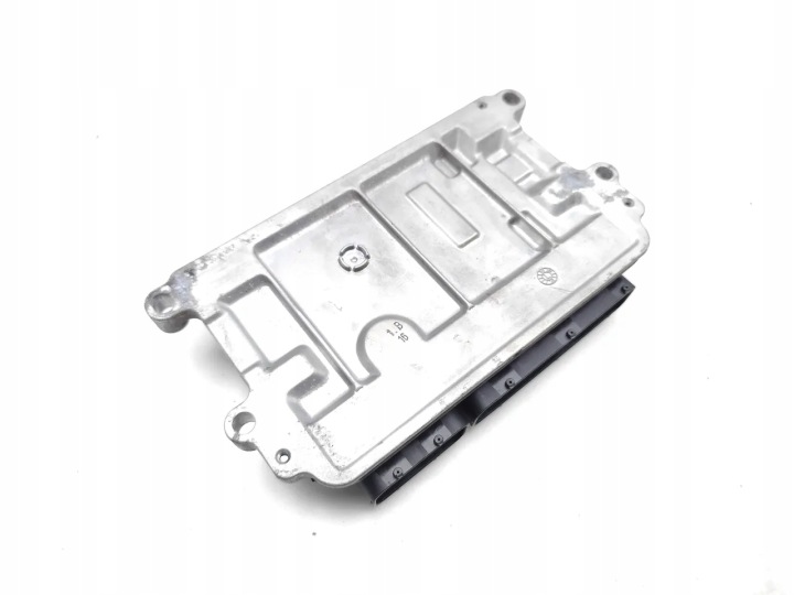 MAZDA MX-5 CONTRÔLEUR MODULE ECU 2.0 ESSENCE 118KW (160 HP) P59D18881A 2018