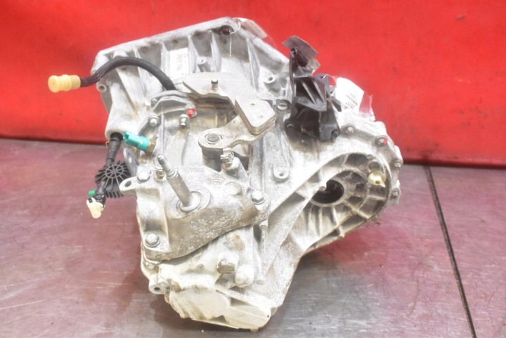 BOÎTE DE VITESSES TL4B094 RENAULT CLIO 4 IV 1.2 TCE 12-20