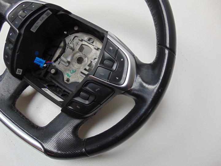 VOLANT CUIR MULTIFONCTION CITROEN C4 II B7 96754519ZD