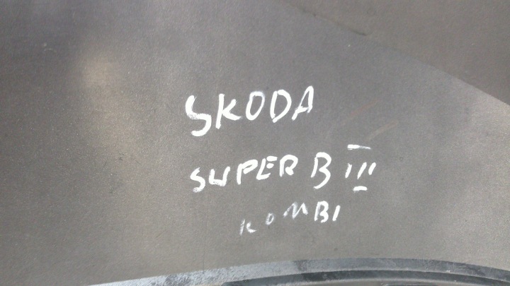 SKODA SUPERB III 3 UNIVERSEL PARE-CHOCS ARRIÈRE ARRIÈRE 3V9807421
