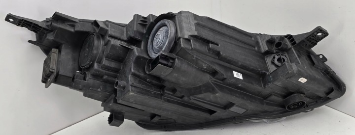 FORD KUGA MK3 PROJECTEUR GAUCHE PHARE GAUCHE AVANT LED LV4B-13E015-CA PARFAITE