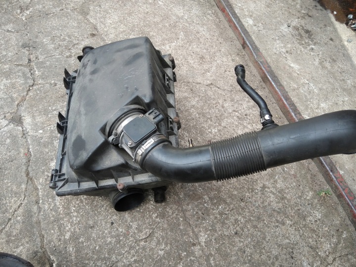FIAT CROMA CHÂSSIS FILTRE AIR DÉBITMÈTRE