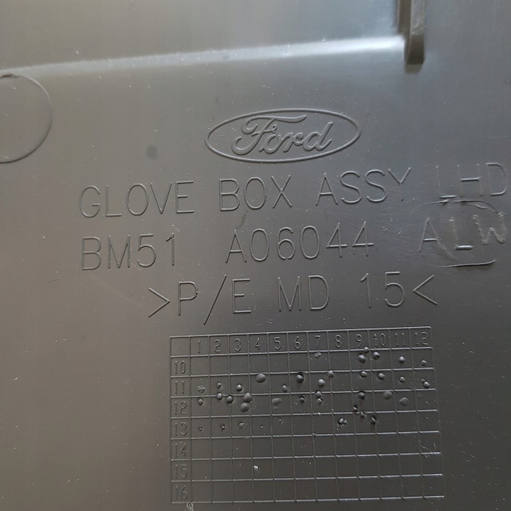 BOÎTE À GANTS PASSAGER FORD FOCUS MK3 BM51-A06044