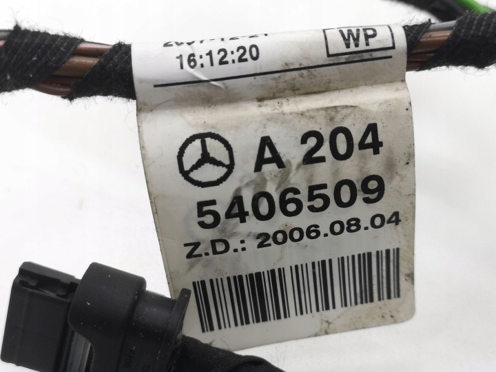 MERCEDES-BENZ C W204 2008 GAUCHE CÔTÉ FAISCEAU DE CÂBLES FILS PORTES ARRIÈRE