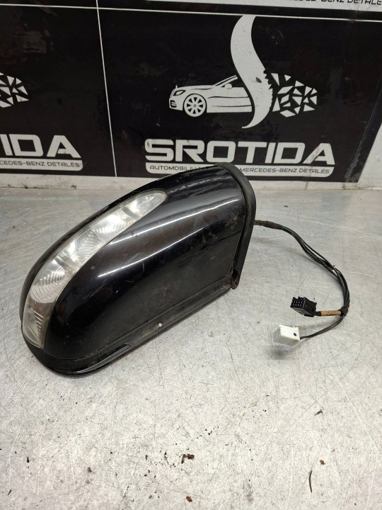 SERRURE DE PORTE ARRIÈRE MERCEDES-BENZ E W211 330106