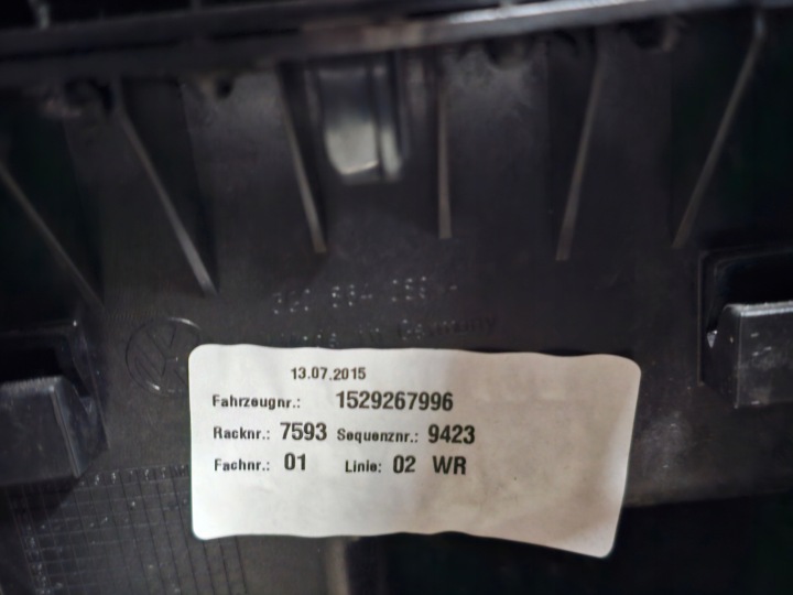 VOLKSWAGEN PASSAT B8 TUNNEL CENTRAL ACCOUDOIR CUIR 3G1863241C