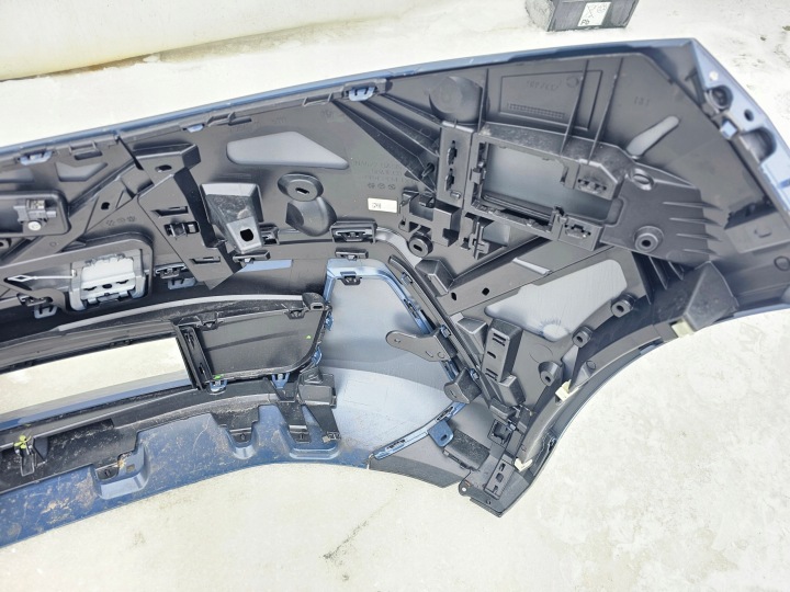 PARE-CHOCS BMW IX3 NA5 2025 AVANT AVANT 21540-11 ORDINAIRE BAGUETTES SATIN