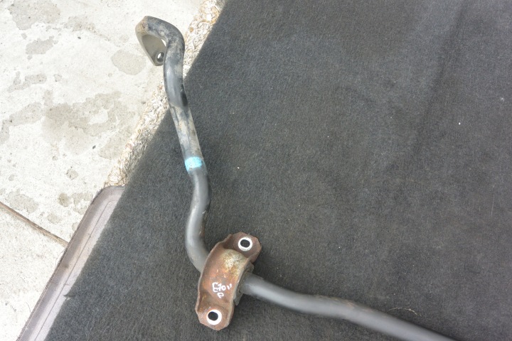 BARRE DE LIAISON STABILISATEUR AVANT 3.0D BMW X5 X6 E70 E71