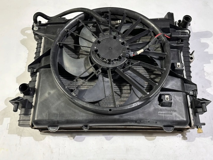 RADIATEURS VENTILATEUR ENSEMBLE FORD MUSTANG 5.0 3.7 2011-2014