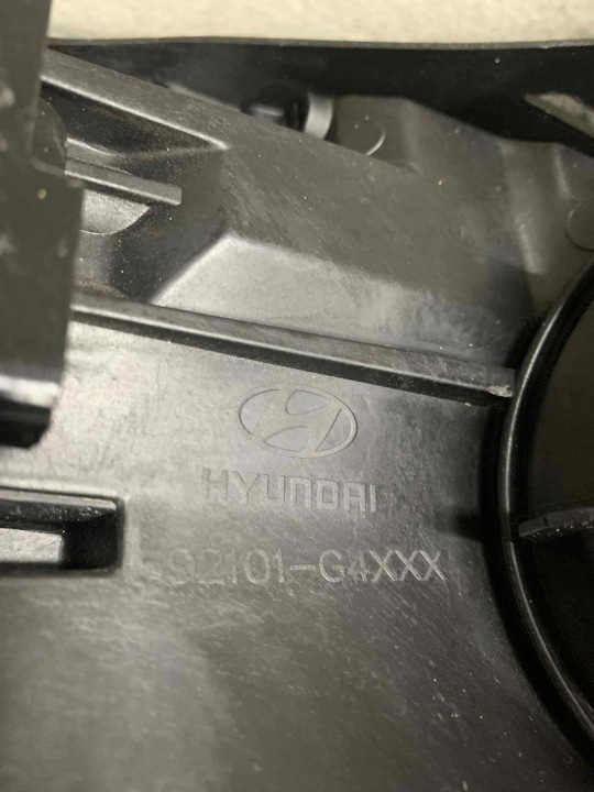 HYUNDAI I30 III 17- GAUCHE PHARE 92101-G4XXX EN TRÈS BON ÉTAT ÉTAT OEM HYUNDAI